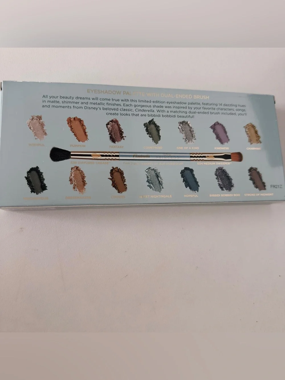 Sigma Beauty Disney Princess Cinderella Eyeshadow Palette
